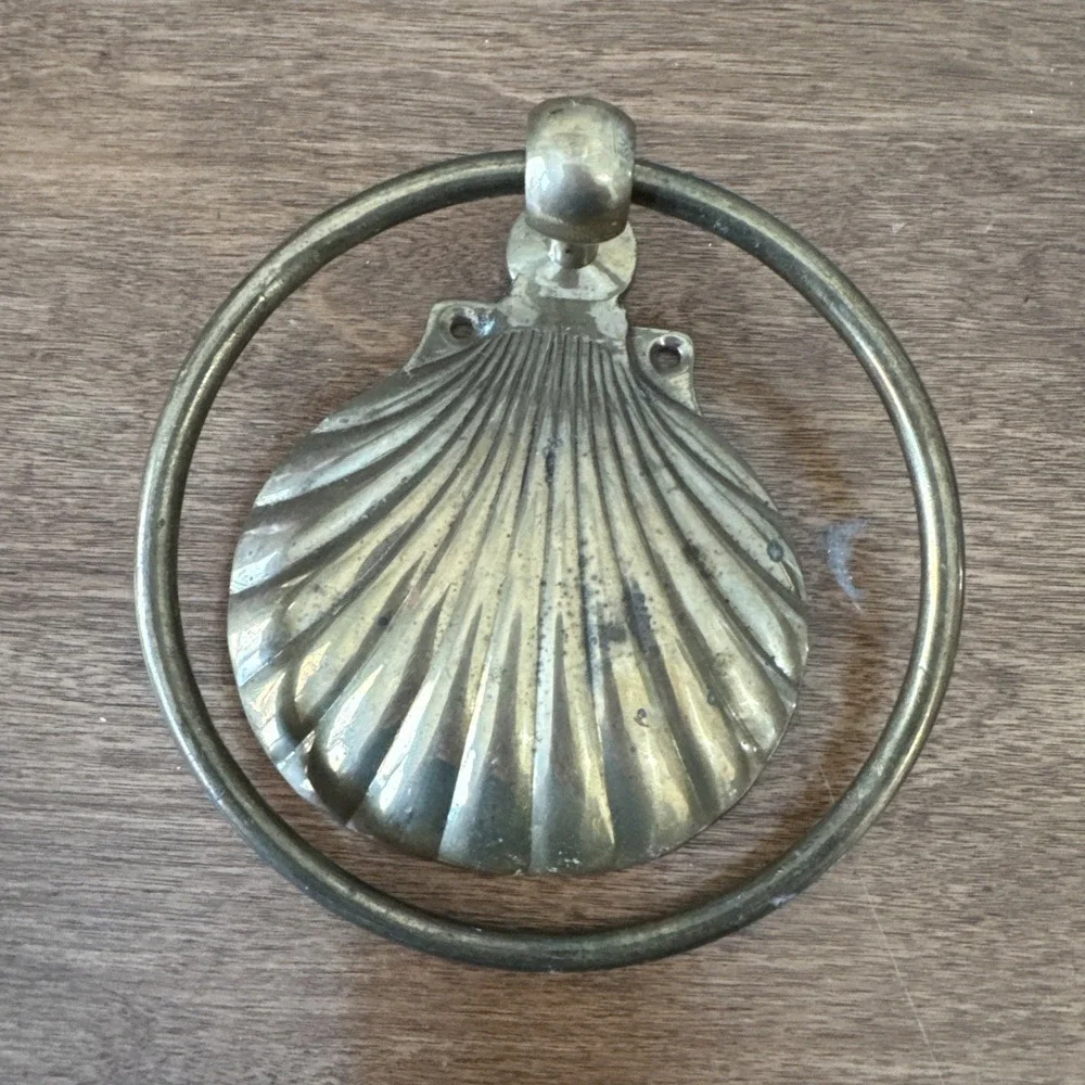 Vintage Brass Sea Shell Bathroom Accessories Toilet Paper, Hook & Towel Beach